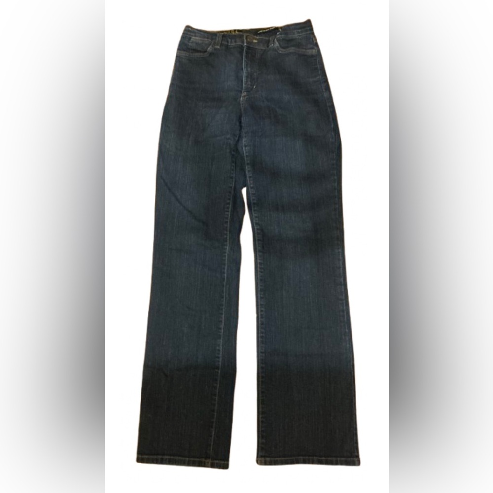 NYDJ Tummy Tuck Jeans in Classic Blue - Size US 6